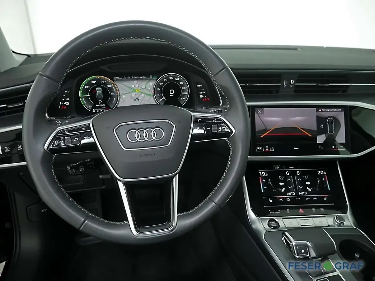 Gebraucht Audi A6 Ambiente 299 PS (219 kW) 2025 Mythosschwarz metallic Kombi