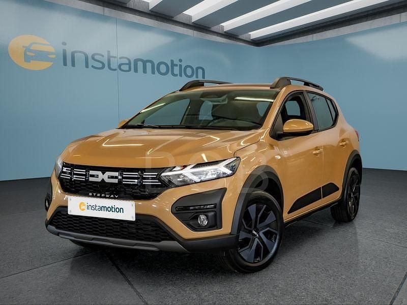 Beige Gebraucht 2025 Dacia Sandero Kleinwagen | 19.699 € (Etwas zu teuer) - Bild 1/4