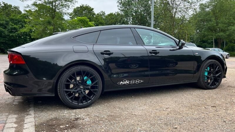 Schwarz Gebraucht 2012 Audi A7 Sportback Ambiente Kleinwagen | 17.999 € (Guter Preis) - Bild 1/4