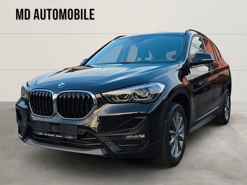 Schwarz Gebraucht 2019 BMW X1 Sport Line SUV | 19.300 € (Guter Preis) - Bild 1/4