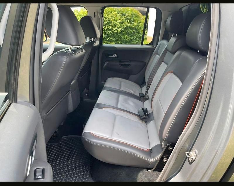 Gebraucht VW Amarok 179 PS (131 kW) 2015 Grau Pickup