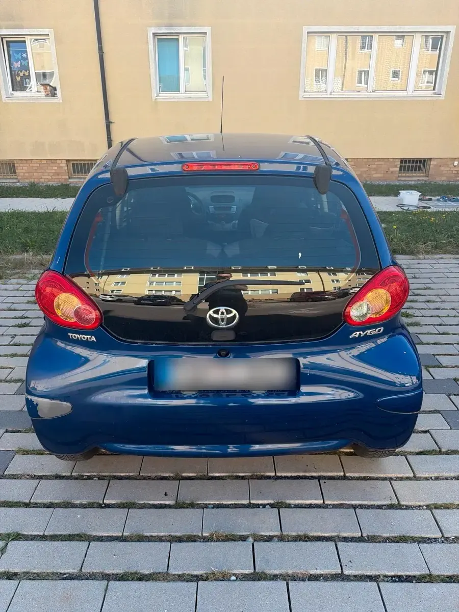 Gebraucht Toyota Aygo 68 PS (50 kW) 2007 Blau Kleinwagen