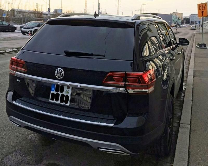 Gebraucht VW Atlas 250 PS (183 kW) 2019 Schwarz SUV