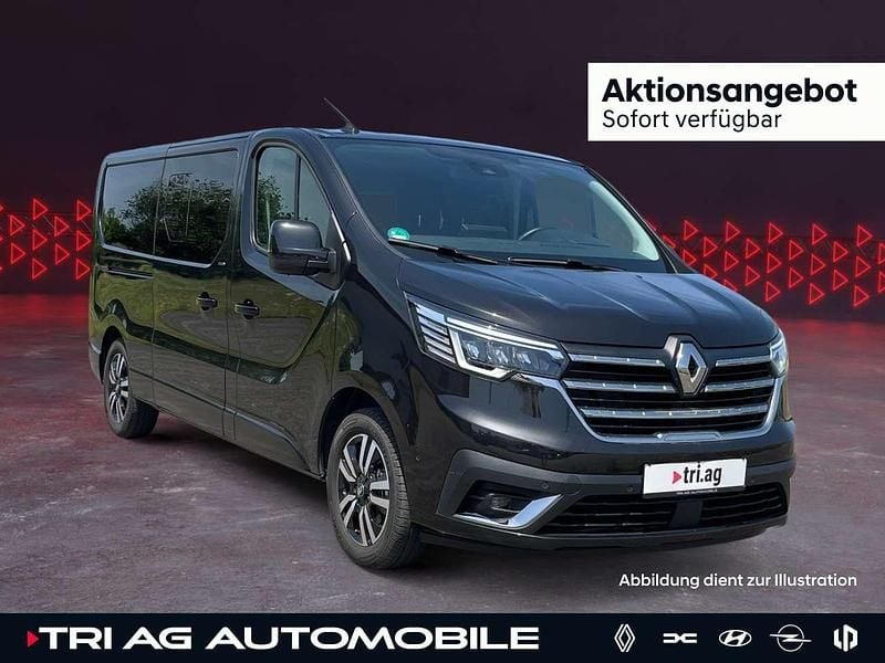Tenebroschwarz Gebraucht 2022 Renault Trafic Van | 44.890 € (Teuer) - Bild 1/4