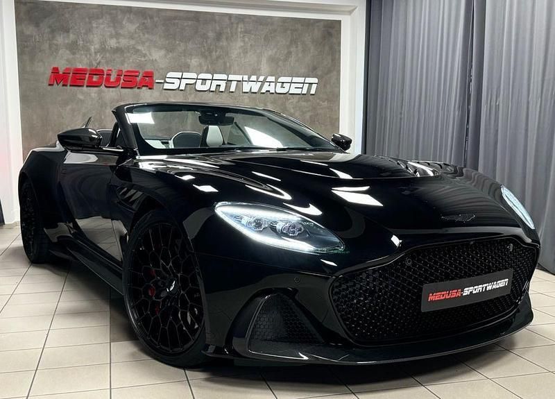 Schwarz Neu 2025 Aston Martin DBS Coupé | 474.770 € - Bild 1/4