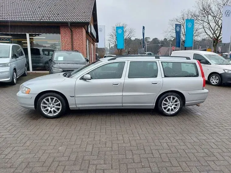 Gebraucht Volvo V70 Momentum 163 PS (119 kW) 2006 Silber Kombi