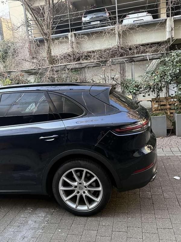 Gebraucht Porsche Cayenne 340 PS (250 kW) 2019 Blau SUV