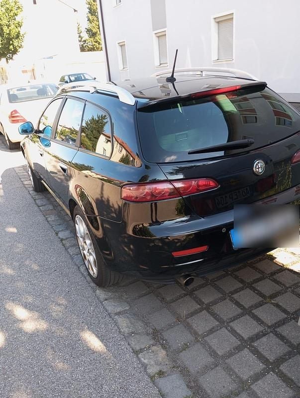 Schwarz Gebraucht 2009 Alfa Romeo 159 Kombi | 1.800 € (Superpreis) - Bild 1/4