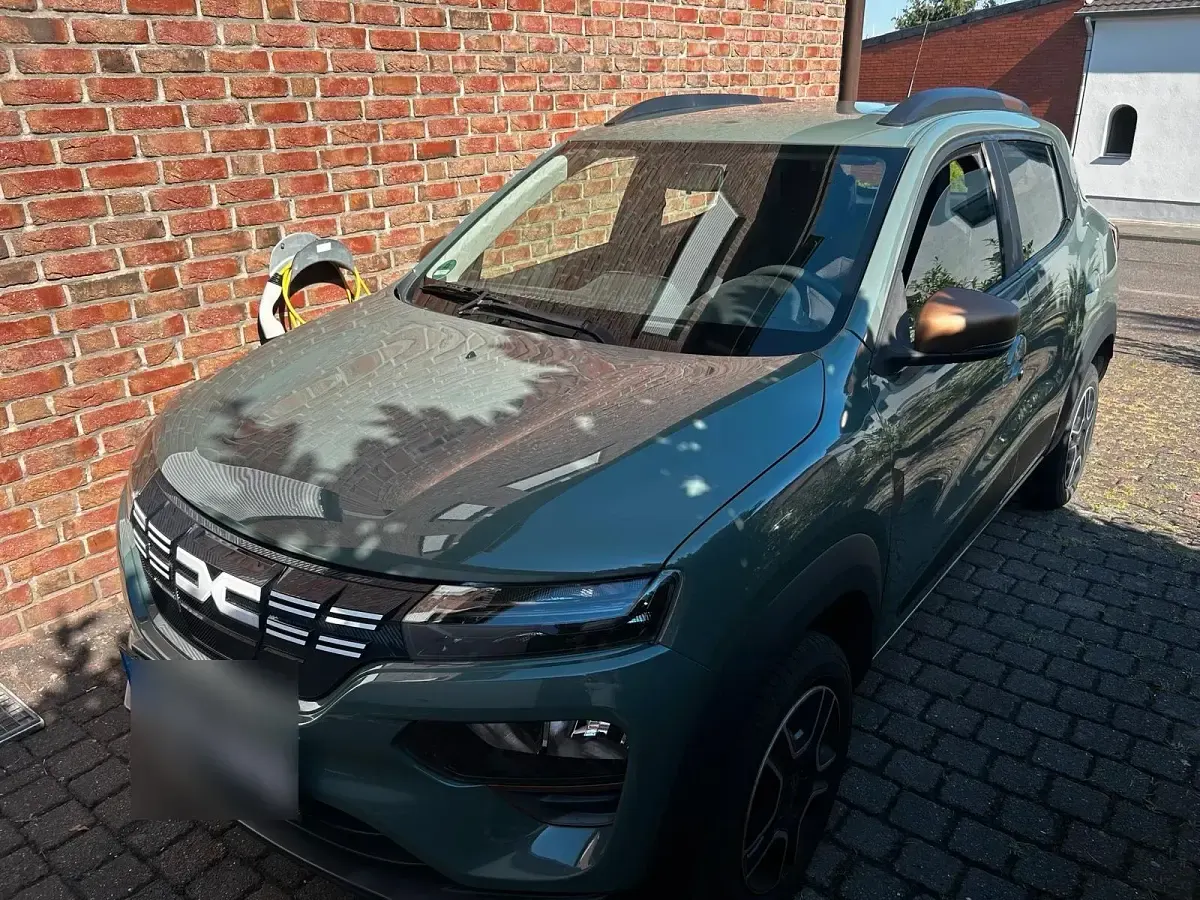 Gebraucht Dacia Spring 47 kW (65 PS) 2023 Grün Kleinwagen