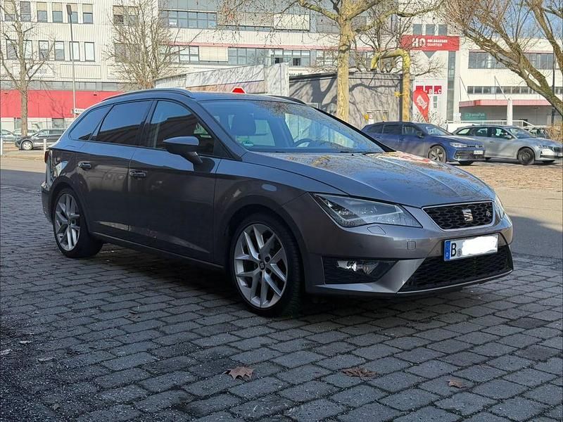Gebraucht Seat Leon ST FR 184 PS (135 kW) 2015 Grau Kombi