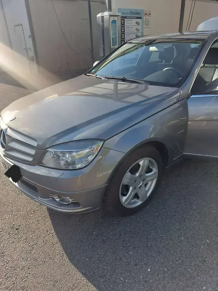 Gebraucht Mercedes C280 231 PS (169 kW) 2007 Grau Limousine