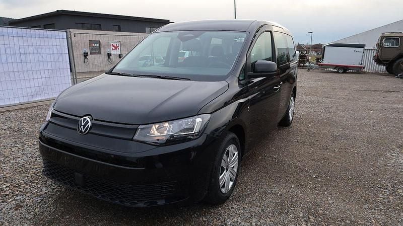 Neu VW Caddy Maxi Basis 122 PS (89 kW) 2026 Schwarz Van / Kleinbus