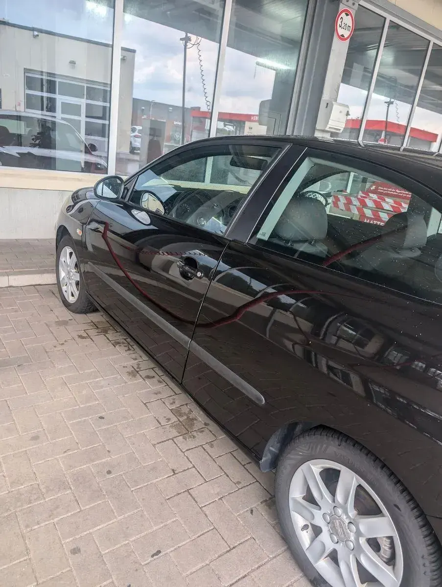 Gebraucht Seat Ibiza 101 PS (74 kW) 2005 Schwarz Kleinwagen