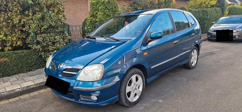 Blau Gebraucht 2003 Nissan Almera Tino Van / Kleinbus | 1.850 € (Fairer Preis) - Bild 1/4