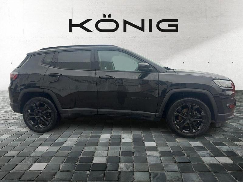 Gebraucht Jeep Compass 131 PS (96 kW) 2023 Schwarz SUV