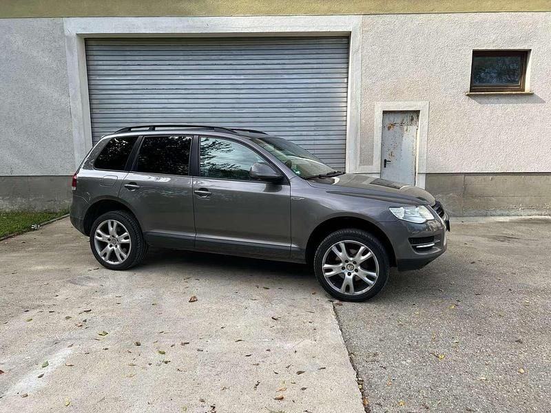 Atacamagrau Gebraucht 2007 VW Touareg SUV | 7.290 € (Fairer Preis) - Bild 1/4