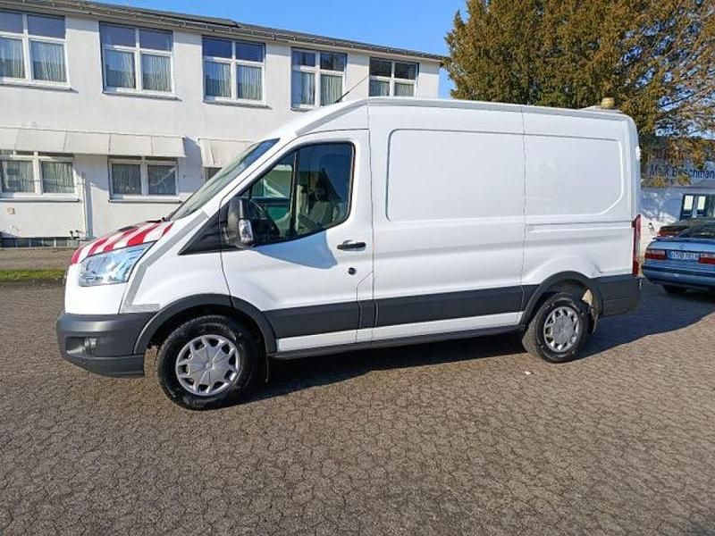 Gebraucht Ford Transit Trend 131 PS (96 kW) 2019 Frostweiß Van