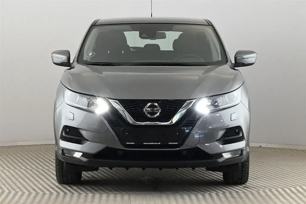 Gebraucht Nissan Qashqai Acenta 116 PS (85 kW) 2020 Grau SUV