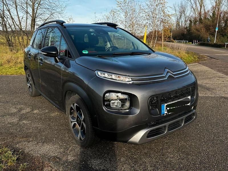 Grau Gebraucht 2020 Citroën C3 Aircross Shine SUV | 16.499 € (Fairer Preis) - Bild 1/4