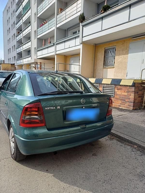 Gebraucht Opel Astra 101 PS (74 kW) 2003 Grün Kleinwagen