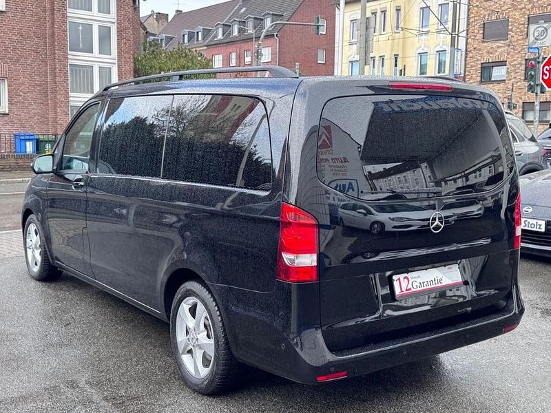 Gebraucht Mercedes V220 Edition 163 PS (119 kW) 2019 Schwarz Van / Kleinbus