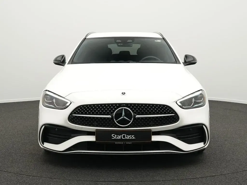 Gebraucht Mercedes C300 AMG line 265 PS (194 kW) 2025 Weiß Limousine