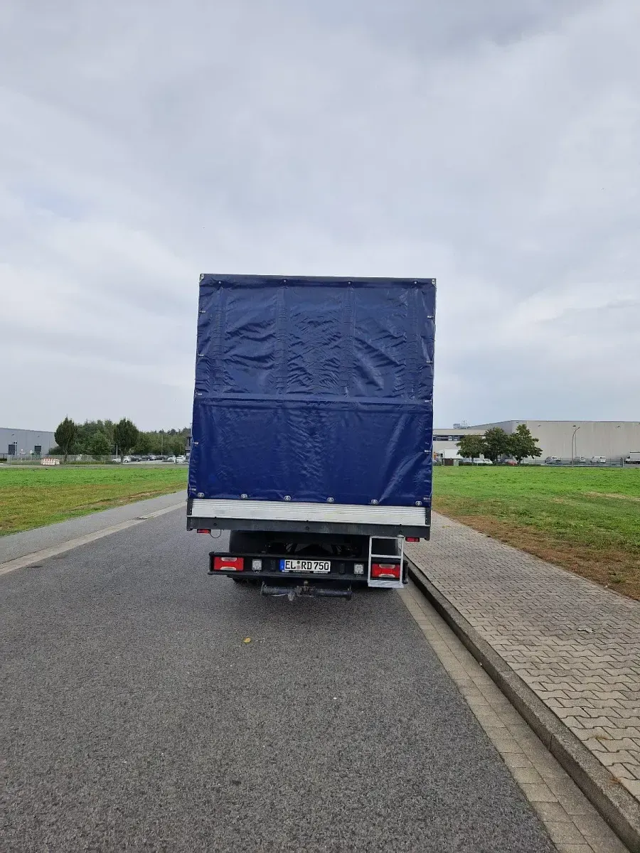 Gebraucht Iveco Daily 179 PS (131 kW) 2016 Weiß