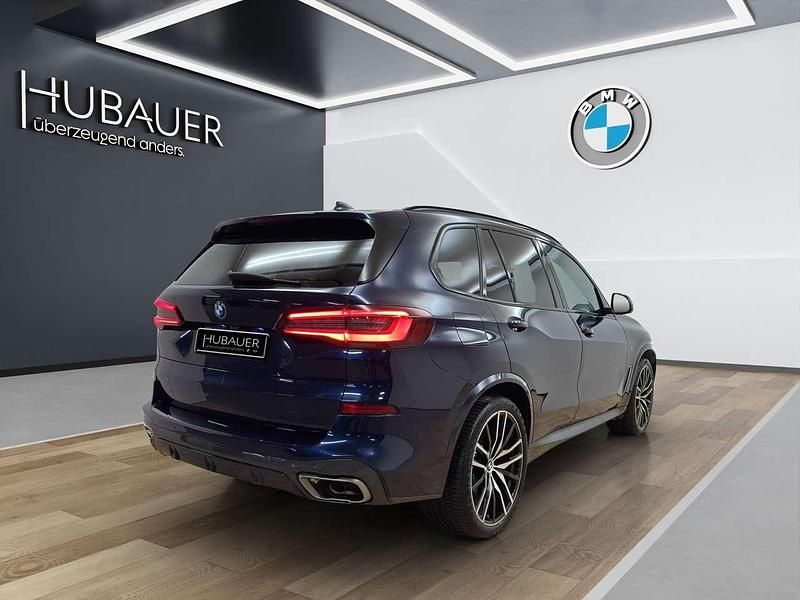 Gebraucht BMW X5 M 530 PS (389 kW) 2022 Mineralweiß SUV