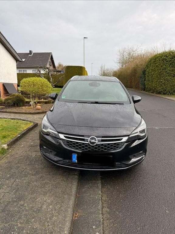 Gebraucht Opel Astra Ultimate 136 PS (100 kW) 2019 Schwarz Kombi