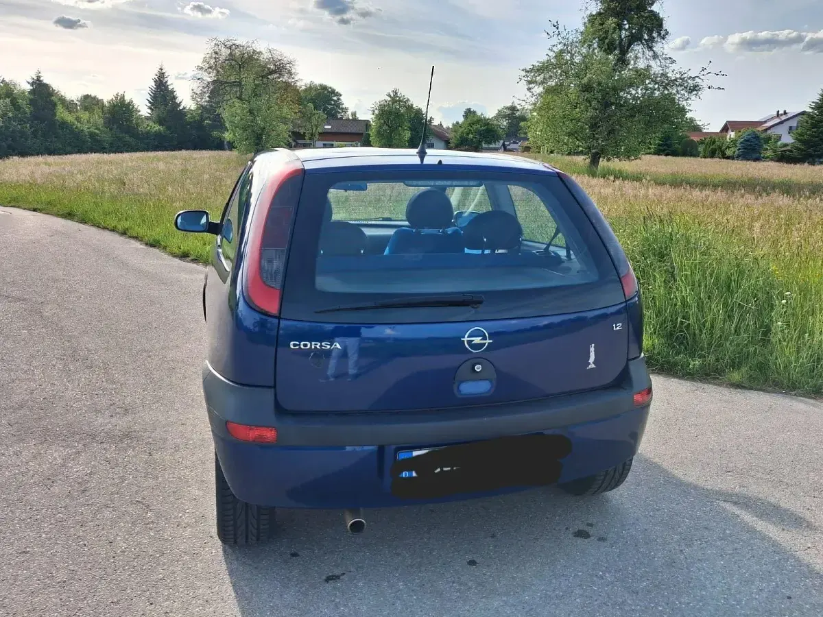 Używany Opel Corsa Njoy 75 KM (55 kW) 2003 Niebieski Hatchback