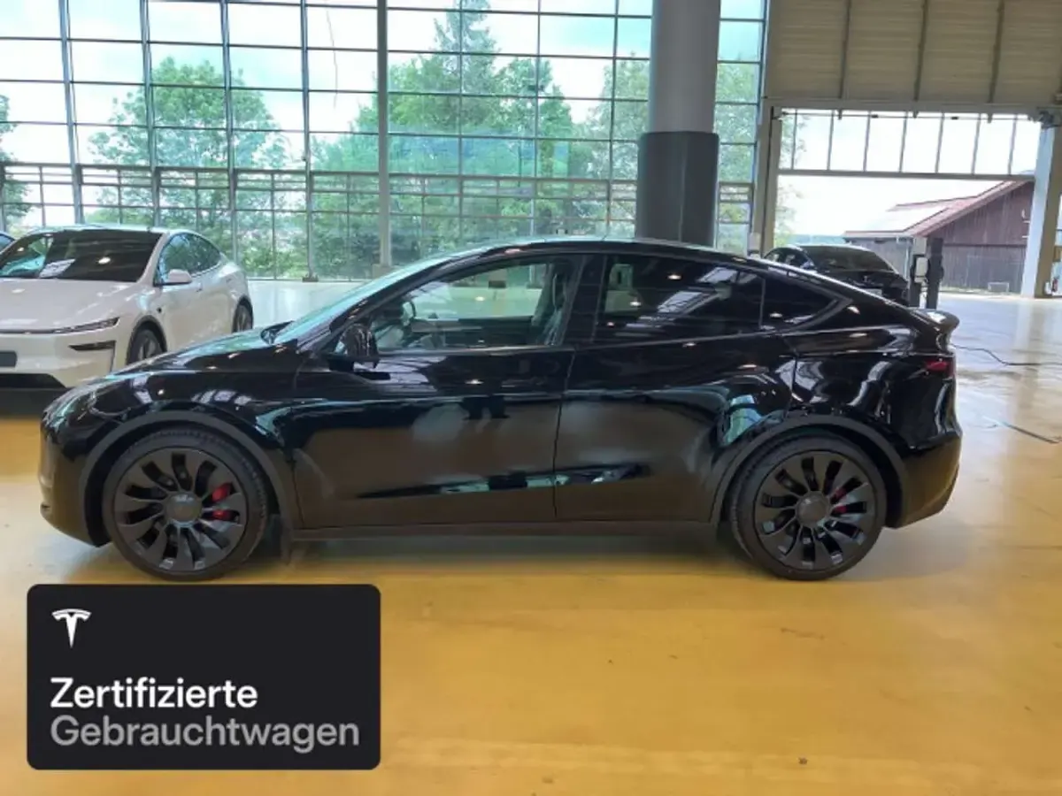 Occasion Tesla Model Y Performance 392 kW (533 ch) 2022 Noir SUV