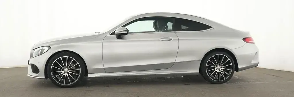 Gebraucht Mercedes C200 Edition 184 PS (135 kW) 2016 Iridiumsilber (metallic) Coupé