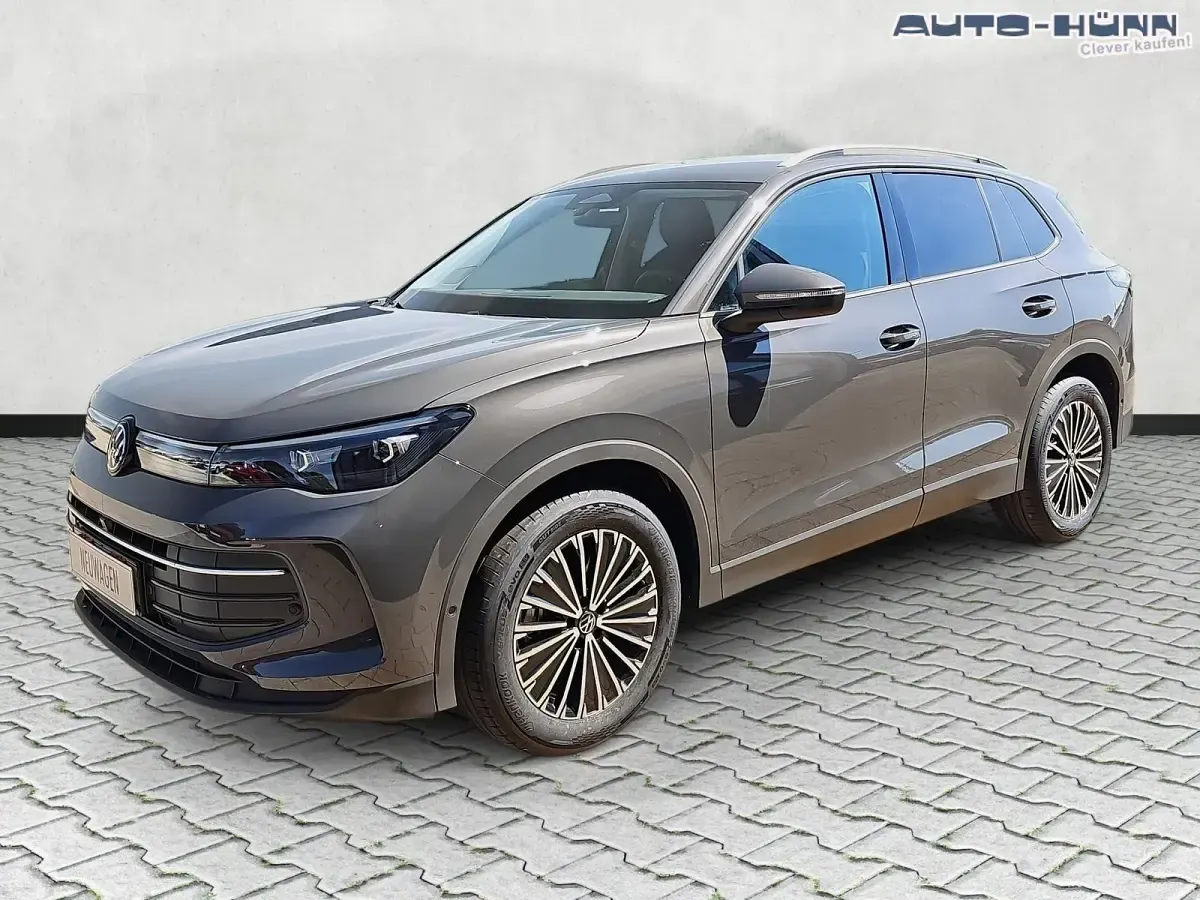 Neu VW Tiguan Life 150 PS (110 kW) 2026 Delfingraumetallic SUV