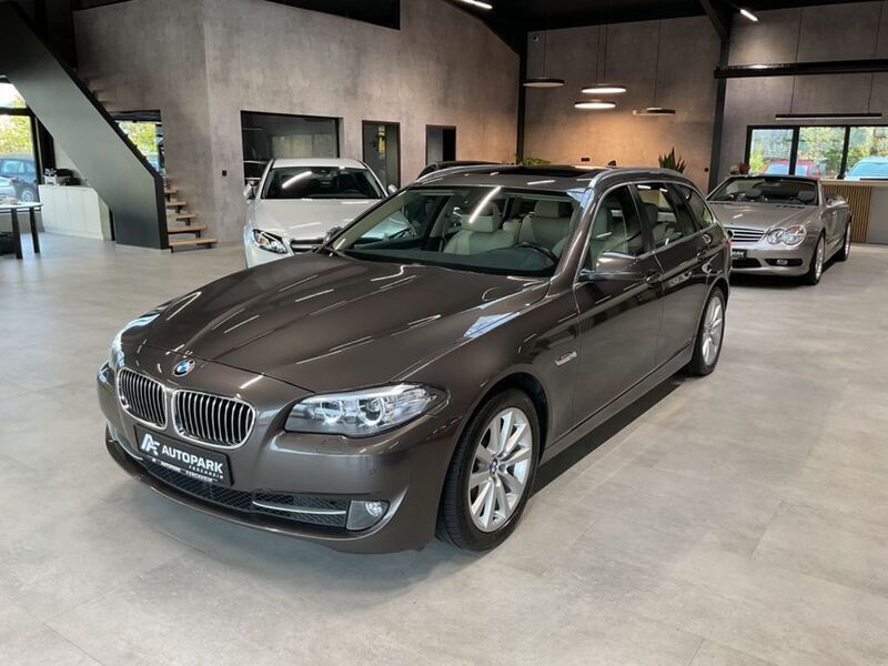 Grau Gebraucht 2013 BMW 520 Kombi | 10.480 € (Guter Preis) - Bild 1/4