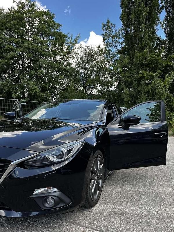 Gebraucht 2016 Mazda 3 Sports-Line Limousine | 13.000 € (Fairer Preis) - Bild 1/4