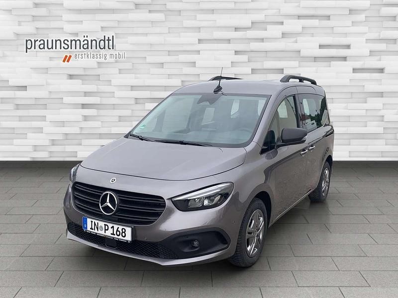 Grau Gebraucht 2024 Mercedes Citan 110 Kombi | 24.990 € (Etwas zu teuer) - Bild 1/4