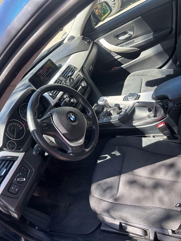 Second-hand BMW 420 190 CP (139 kW) 2015 Albastru Coupe