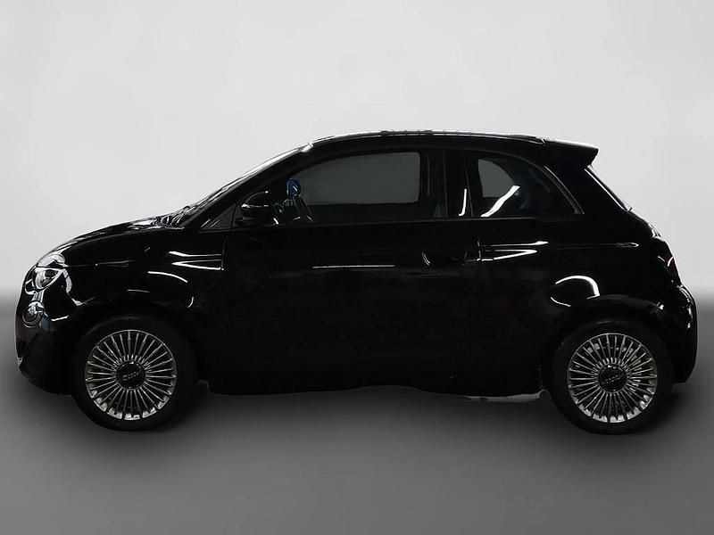 Gebraucht Fiat 500e 86 kW (118 PS) 2023 Schwarz Kleinwagen