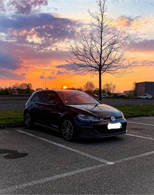 Schwarz Gebraucht 2017 VW Golf VII GTI Limousine | 21.000 € - Bild 1/4