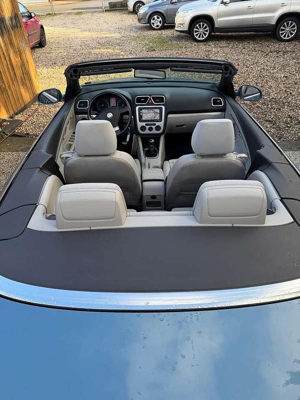 Gebraucht VW Eos 116 PS (85 kW) 2006 Blau Cabrio