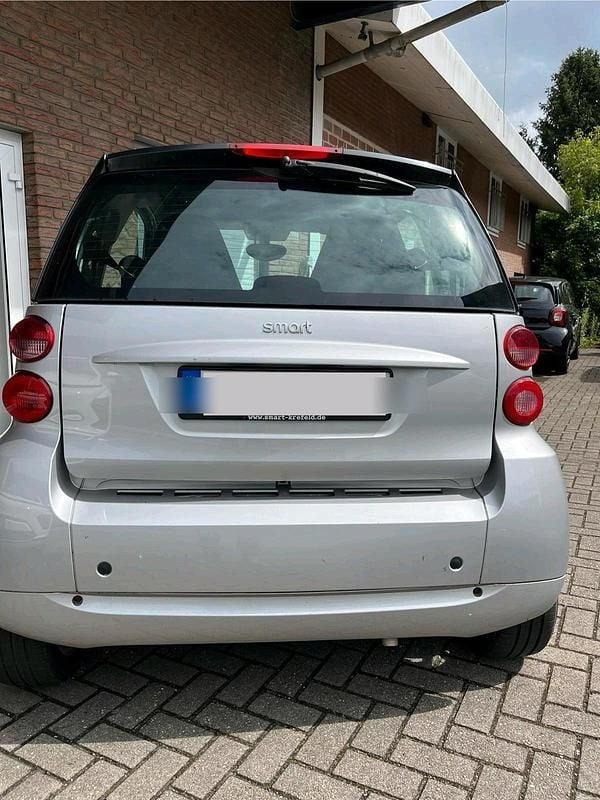 Silber Gebraucht 2010 Smart ForTwo Coupé Kleinwagen | 2.999 € (Guter Preis) - Bild 1/4