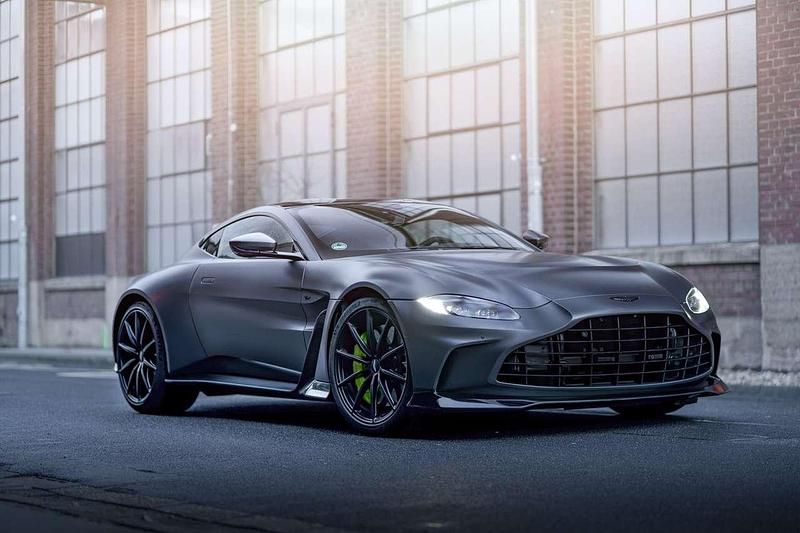 Gebraucht Aston Martin Vantage 700 PS (514 kW) 2021 Satin xenon grey Coupé