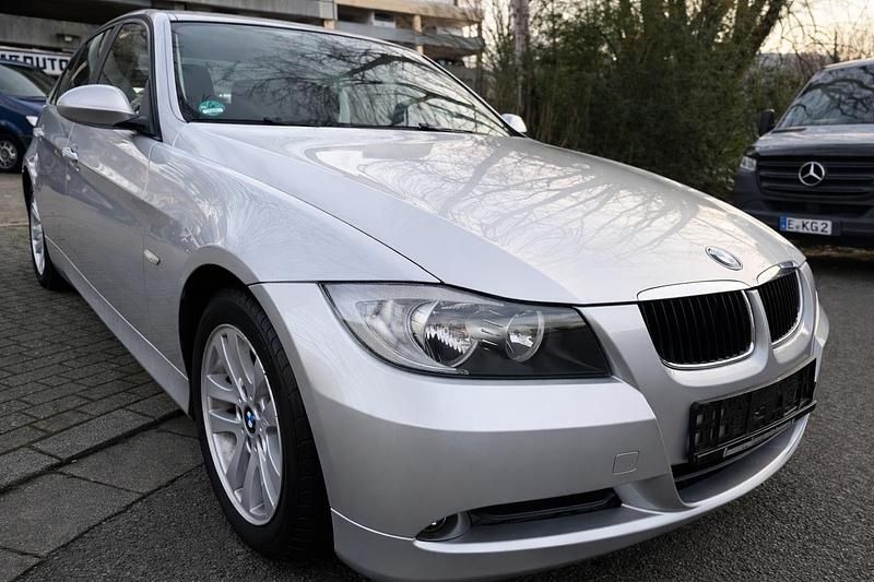 Używany BMW 318 Advantage 143 KM (105 kW) 2008 Srebrny Sedan/Limuzyna