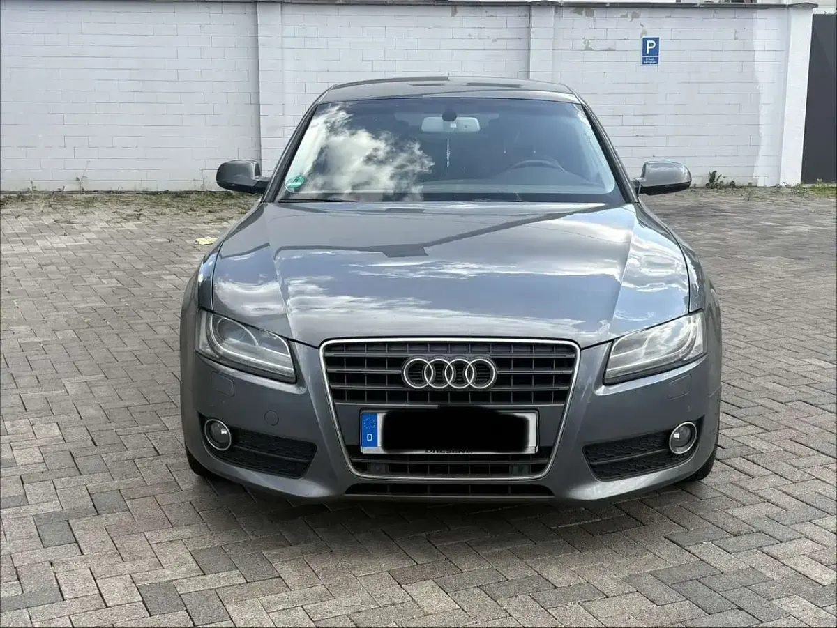 Gebraucht Audi A5 179 PS (131 kW) 2011 Grau Coupé