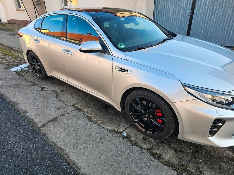 Gebraucht Kia Optima GT 245 PS (180 kW) 2017 Silber Limousine