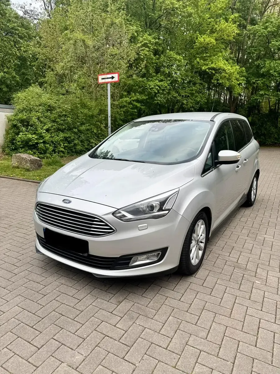 Gebraucht Ford C-MAX Titanium 150 PS (110 kW) 2018 Silber Van / Kleinbus