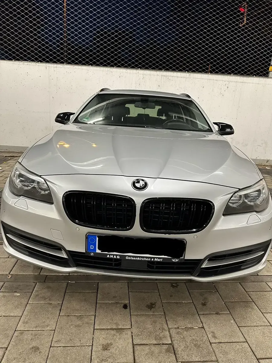 Gebraucht BMW 525 218 PS (160 kW) 2014 Silber Kombi