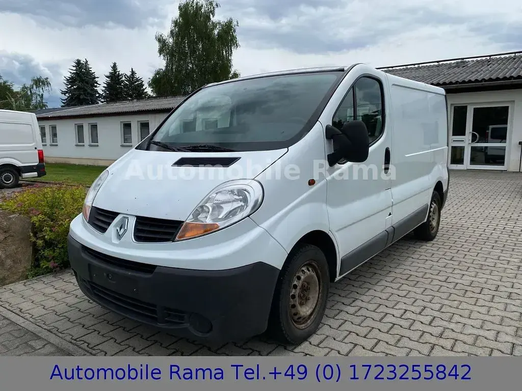 Gebraucht Renault Trafic 90 PS (66 kW) 2006 Weiß Van / Kleinbus