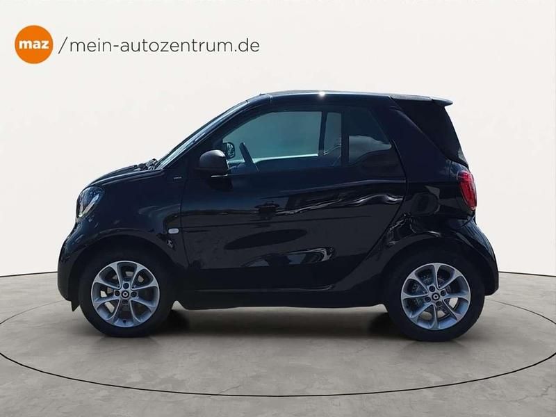 Gebraucht Smart ForTwo Cabrio Passion 71 PS (52 kW) 2019 Tridion sicherheitszelle in bl Cabrio
