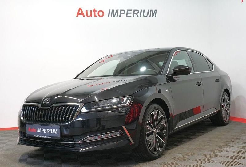 Schwarz Gebraucht 2022 Skoda Superb LAURIN & KLEMENT Limousine | 31.590 € (Fairer Preis) - Bild 1/4